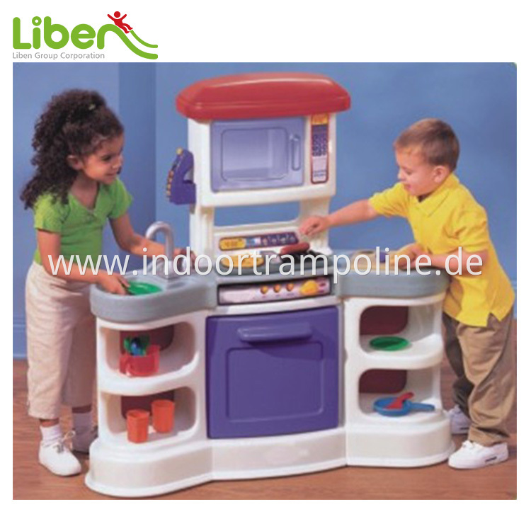 children indoor playhouse 